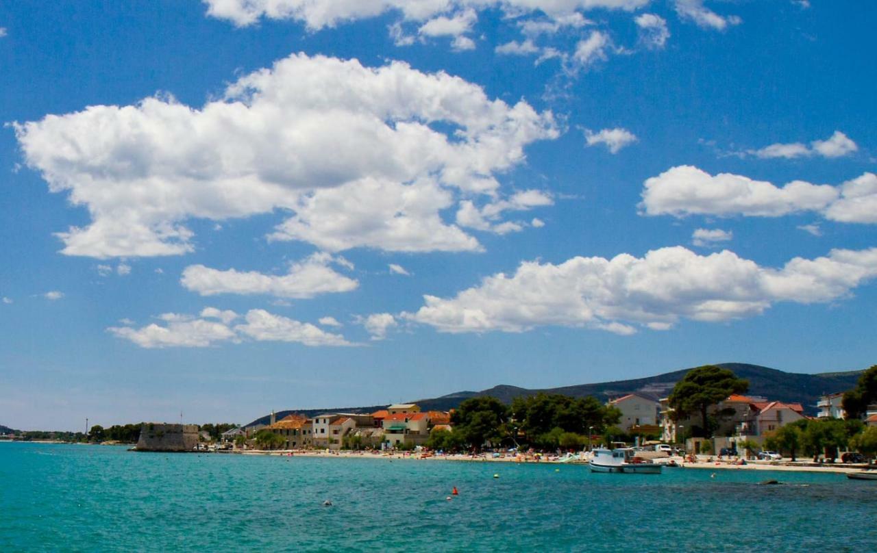 Ivana 2 * Kastela